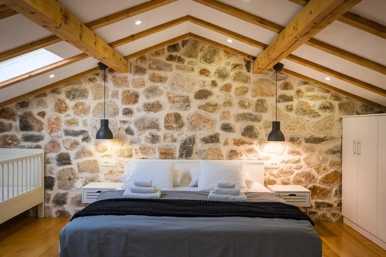 Stone Villa Miandri Sukosan 0*,  Croatia