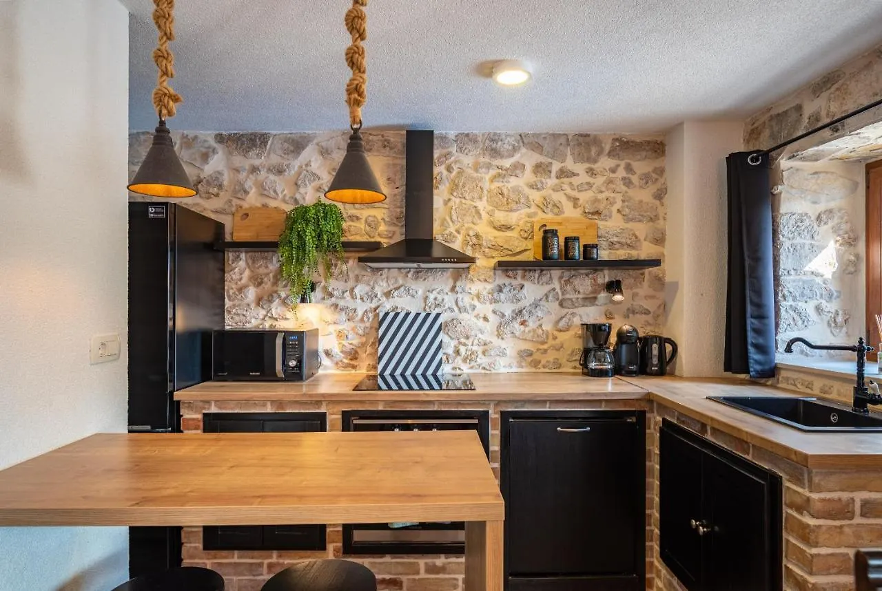 Stone Villa Miandri Sukosan